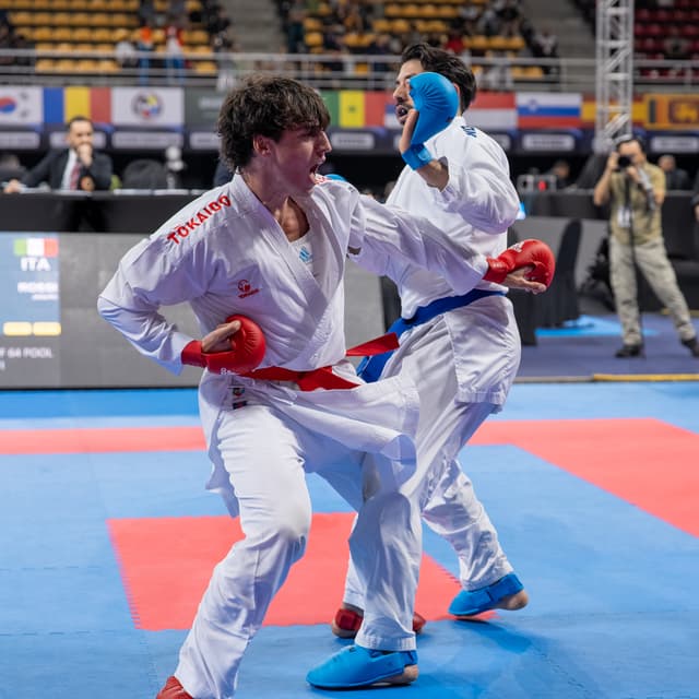 Kaizen Culture Photos Right Mobile